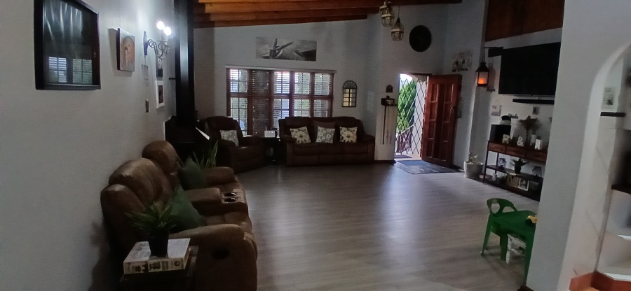 4 Bedroom Property for Sale in Fairbridge Heights Eastern Cape